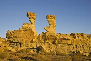 Rock Face Gallery: Bizarrely rock El Submarino (the submarine) at National Park Parque Provincial Ischigualasto
