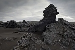 Images Dated 9th September 2014: Black sand and piled up lava, Reykjanesskagi, Southern Peninsula or Reykjanes, Iceland