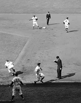 Bleak Moment For the Yanks