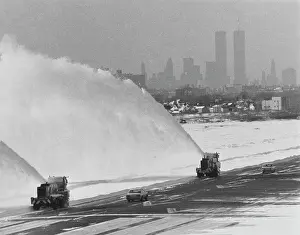 Huty30058 Prints: Blizzard Hits New York