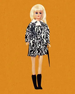 Retr Gallery: Blonde Fashion Doll Wearing Miniskirt