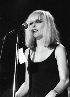 Prints of LOS ANGELES - CIRCA 1979: Singer Debbie Harry of the New Wave pop band Blondie performs onstage in circa 1979 in Los Angeles, California. (Photo by Richard Creamer/Michael Ochs Archives/Getty Images) A Rare Collection of Striking Prints Capturing the Essence of Blondie: Blondie Performing In LA