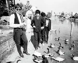 Blondie Portrait Session On The Venice Canals