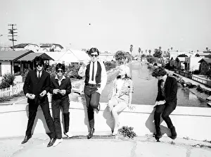 Blondie Portrait Session On The Venice Canals