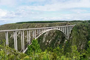 Images Dated 2nd September 2015: The Bloukrans Bridge along the Garden Route, South Africa