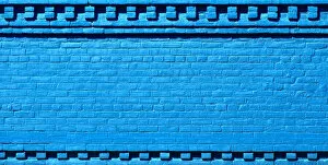 Images Dated 23rd April 2019: Blue Brick Top