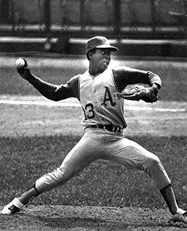 Pitcher Prints: Blue Moon Odom Action