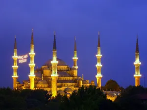 Images Dated 11th August 2011: Blue mosque, blue hour, Istanbul, Turkey