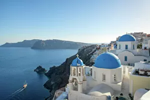 Greece Gallery: Blue sea in summer, greek islands, Santorini