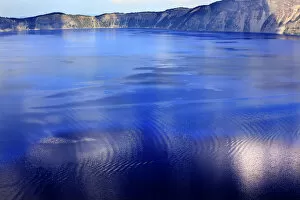 Blue water of Crater Lake, Crater Lake National Park, Oregon, USA