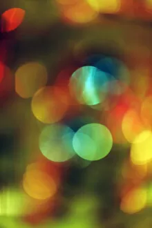 Images Dated 27th December 2012: Blurred colored lights, bokeh