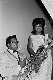 A045771 Prints: Bo Diddley At The Apollo