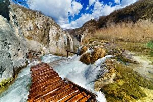 Images Dated 3rd April 2015: Boardwalk through waterfalls, Plitvice Lakes