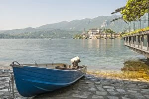 Images Dated 14th May 2015: Boat on lake Orta