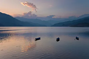 Images Dated 19th February 2011: Boats floating in rural lake