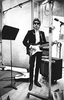 Bob Dylan Records Bringing It All Back Home