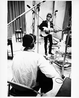 Bob Dylan Records Bringing It All Back Home