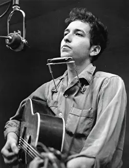 Bob Dylan Records His First Album For Columbia