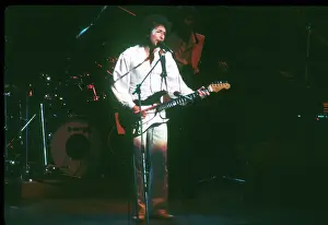 Bob Dylan Wears All White In 1978