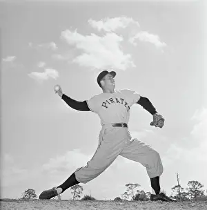 Fort Myers Prints: Bob Friend Pitching