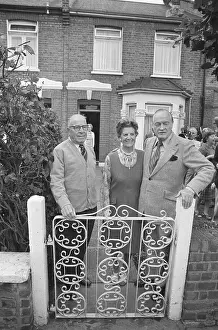 Birthplace Prints: Bob Hope Outside His Birthplace