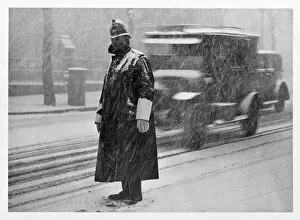 Lac0078 Prints: BOBBIE IN SNOW STORM
