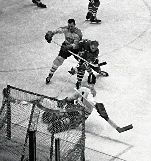 Bobby Hull Scoring in Game