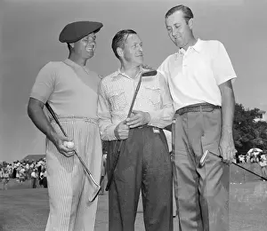 Bobby Jones Showing His Putter to Colleagues