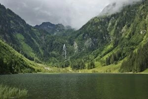 Images Dated 25th July 2009: Bodensee lake, Schladminger Tauern mountain range, Styria, Austria, Europe