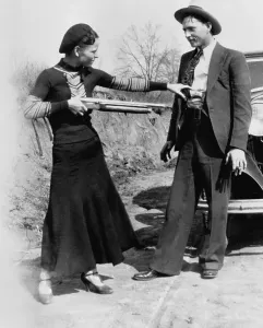 Shotgun Prints: Bonnie and Clyde Posing with Shotgun, 1932