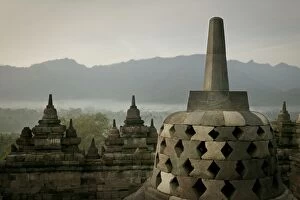 Images Dated 13th April 2012: Borobudur Temple