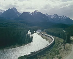 Images Dated 2nd January 2013: Bow Valley