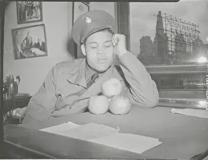 Tiredness Prints: Boxing Champion Joe Louis Relaxing as a Soldier with Apple Display