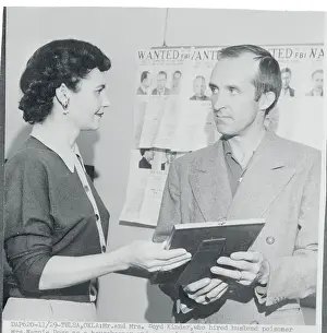 Crime Prints: Boyd Kinder and Wife Viewing Photo of Nannie Doss