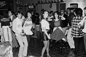 Huty35237 Prints: Breakdancing Contest, Buena Park Hotel, Buena Park, California