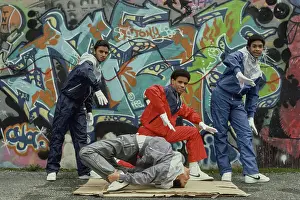 Huty32648 Prints: Breakdancing In New York