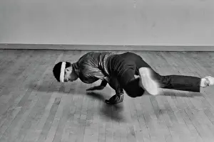 Breaking Moves - Float Power Move