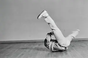 Huty35236 Prints: Breaking Moves - Windmill