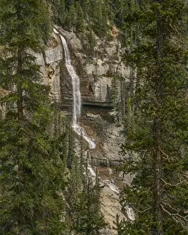 Bridal Veil Falls, Jasper National Park