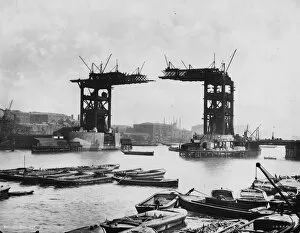 Tower Bridge London Gallery: Bridge Construction