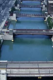 World Famous Bridges Collection: Bridges Across the Chicago River