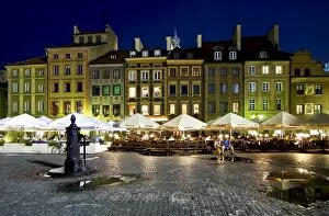 Images Dated 12th July 2008: The Bright Lights of Warsaw