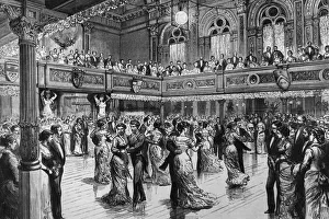 Images Dated 27th October 2010: British Fabric Ball