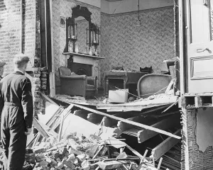 Air Raid Prints: A British Living-Room Survives the Blitz 1941