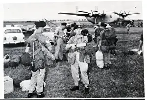 Iraq Prints: British Soldiers En Route to Persian Gulf
