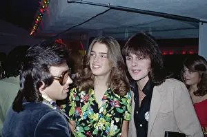 Huty27105 Prints: Brooke Shields & Michael Des Barres