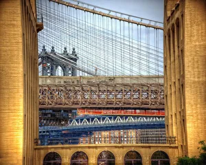 Images Dated 26th July 2013: Brooklyn Bridge Convergence