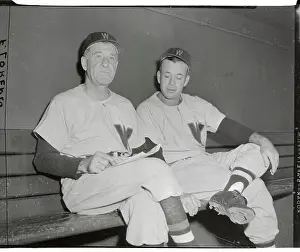 Bucky Harris Speaking to George Myatt