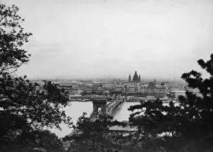 Feature Europe T Prints: Budapest