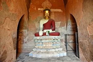 Images Dated 17th November 2015: Buddha sculpture inside Su La Ma Ni Pahto terracotta Temple, Bagan, unesco ruins Myanmar. Asia